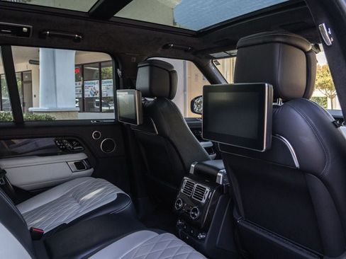Used 2019 Land Rover Range Rover SV Autobiography Dynamic AWD/4WD image 25