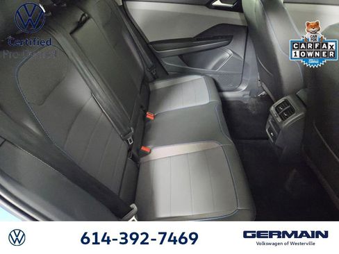 Certified 2024 Volkswagen Taos SE image 19