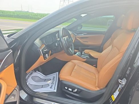 Used 2019 BMW 540i xDrive w/ M Sport Package AWD/4WD image 4