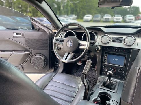 Used 2008 Ford Mustang GT RWD image 26