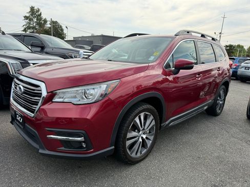 Used 2019 Subaru Ascent Limited image 1