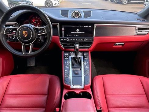 Used 2021 Porsche Macan GTS image 14