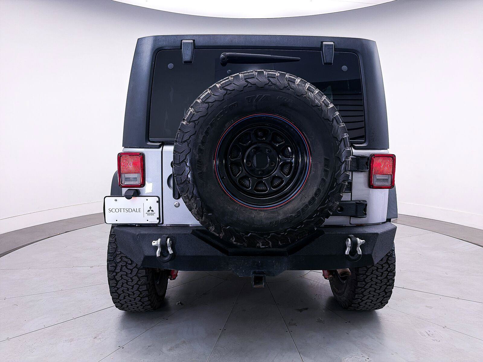 Used 2017 Jeep Wrangler Unlimited Rubicon AWD/4WD image 10