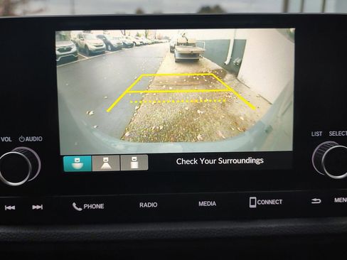 Used 2023 Honda CR-V EX image 10