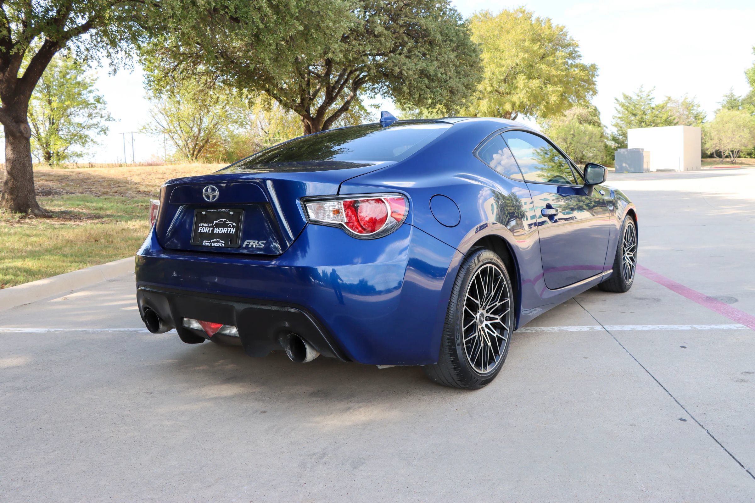 Used 2015 Scion FR-S RWD image 7