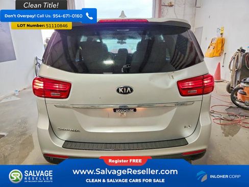 Used 2019 Kia Sedona LX FWD image 8