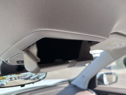 New 2026 GMC Acadia Denali w/ Super Cruise Package image 48