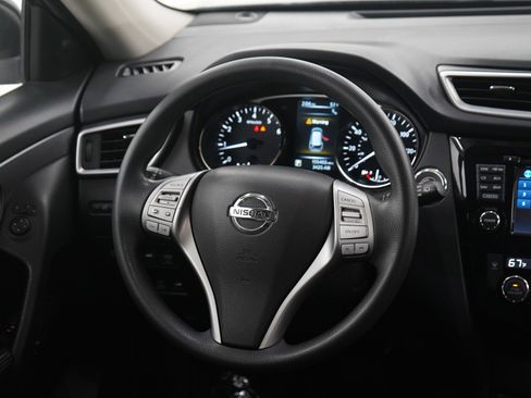 Used 2016 Nissan Rogue SV w/ SV Premium Package AWD/4WD image 14
