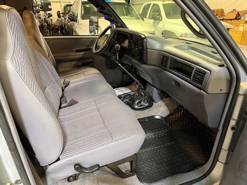 Used 1997 Dodge Ram 3500 Truck 4x4 Regular Cab image 9