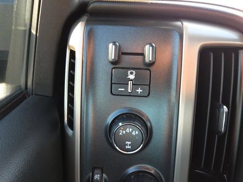 Used 2018 GMC Sierra 2500 Denali w/ Duramax Plus Package AWD/4WD image 23