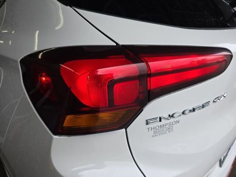 Used 2023 Buick Encore GX Select w/ Sport Touring Package FWD image 33