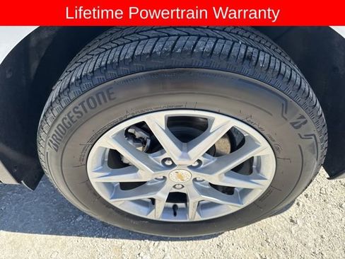Used 2024 Chevrolet Equinox LT image 26