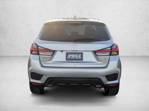 Used 2024 Mitsubishi Outlander Sport SE image 7