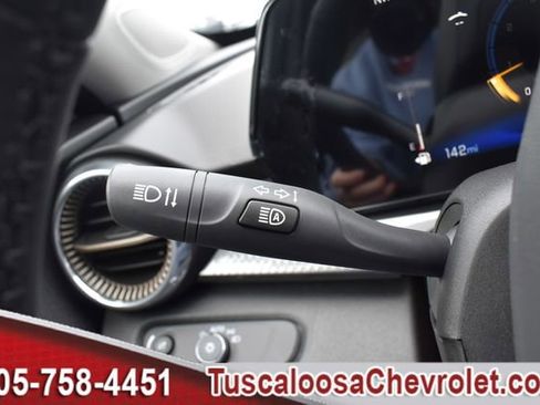 New 2026 Chevrolet Trax ACTIV w/ Sunroof Package image 24