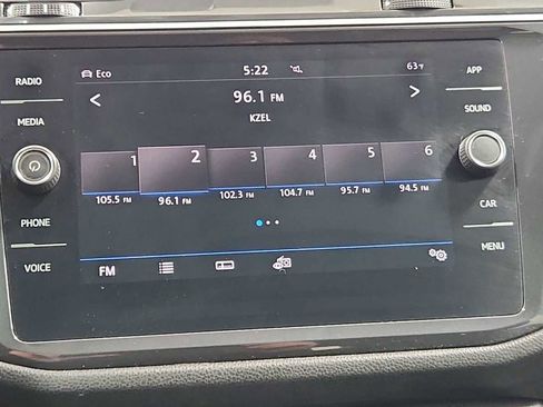 Used 2019 Volkswagen Tiguan SE image 18