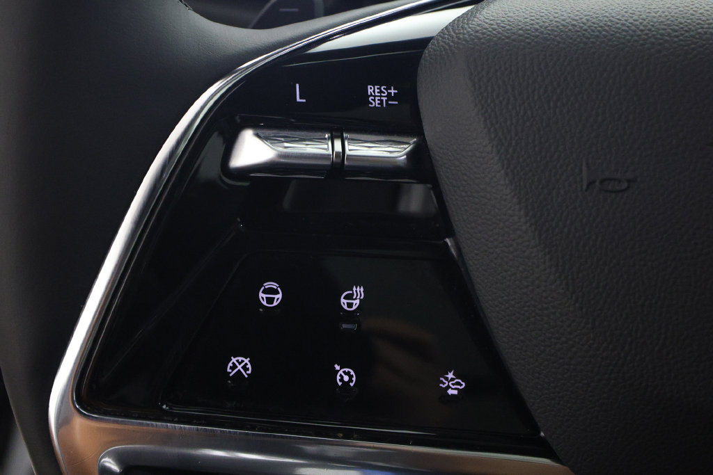 Used 2026 Cadillac Escalade Sport w/ Touring Package AWD/4WD image 24