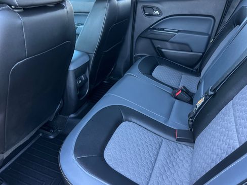 Used 2015 Chevrolet Colorado Z71 image 14