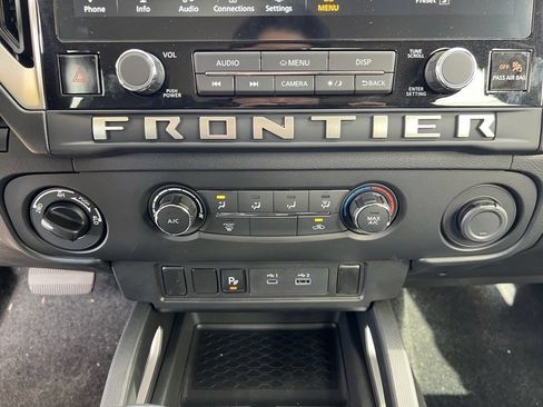 New 2026 Nissan Frontier SV w/ Tow Package AWD/4WD image 21