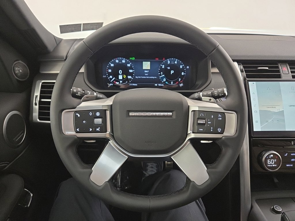 New 2026 Land Rover Discovery Limited Edition AWD/4WD image 10