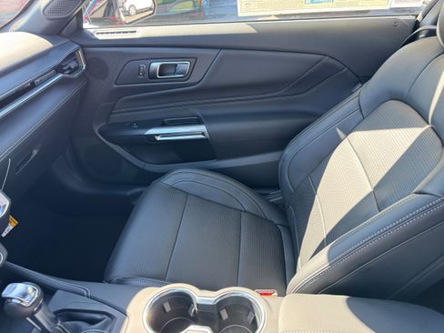 New 2025 Ford Mustang Premium image 26
