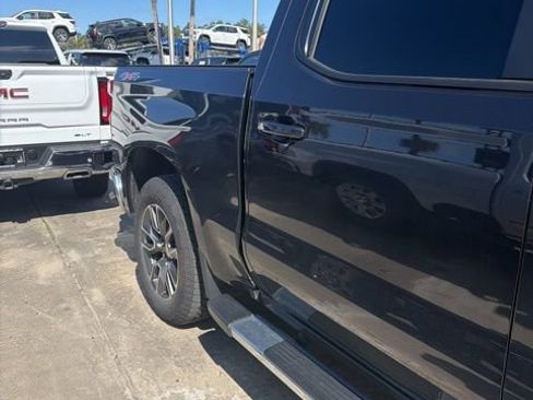 Used 2023 Chevrolet Silverado 1500 LT w/ Protection Package image 5