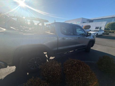 Used 2019 GMC Sierra 1500 AT4 w/ AT4 Premium Package AWD/4WD image 10