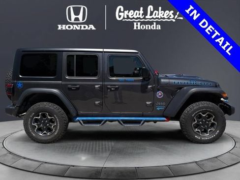 Used 2022 Jeep Wrangler Unlimited Rubicon 4xe AWD/4WD image 7