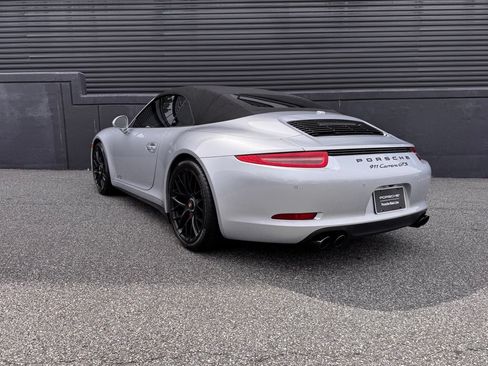 Certified 2015 Porsche 911 Cabriolet image 8