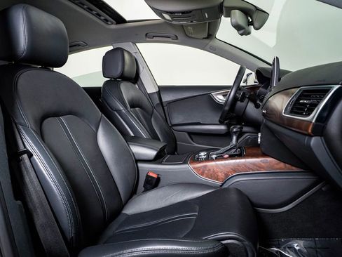 Used 2014 Audi S7 Prestige w/ Driver Assistance Package image 15