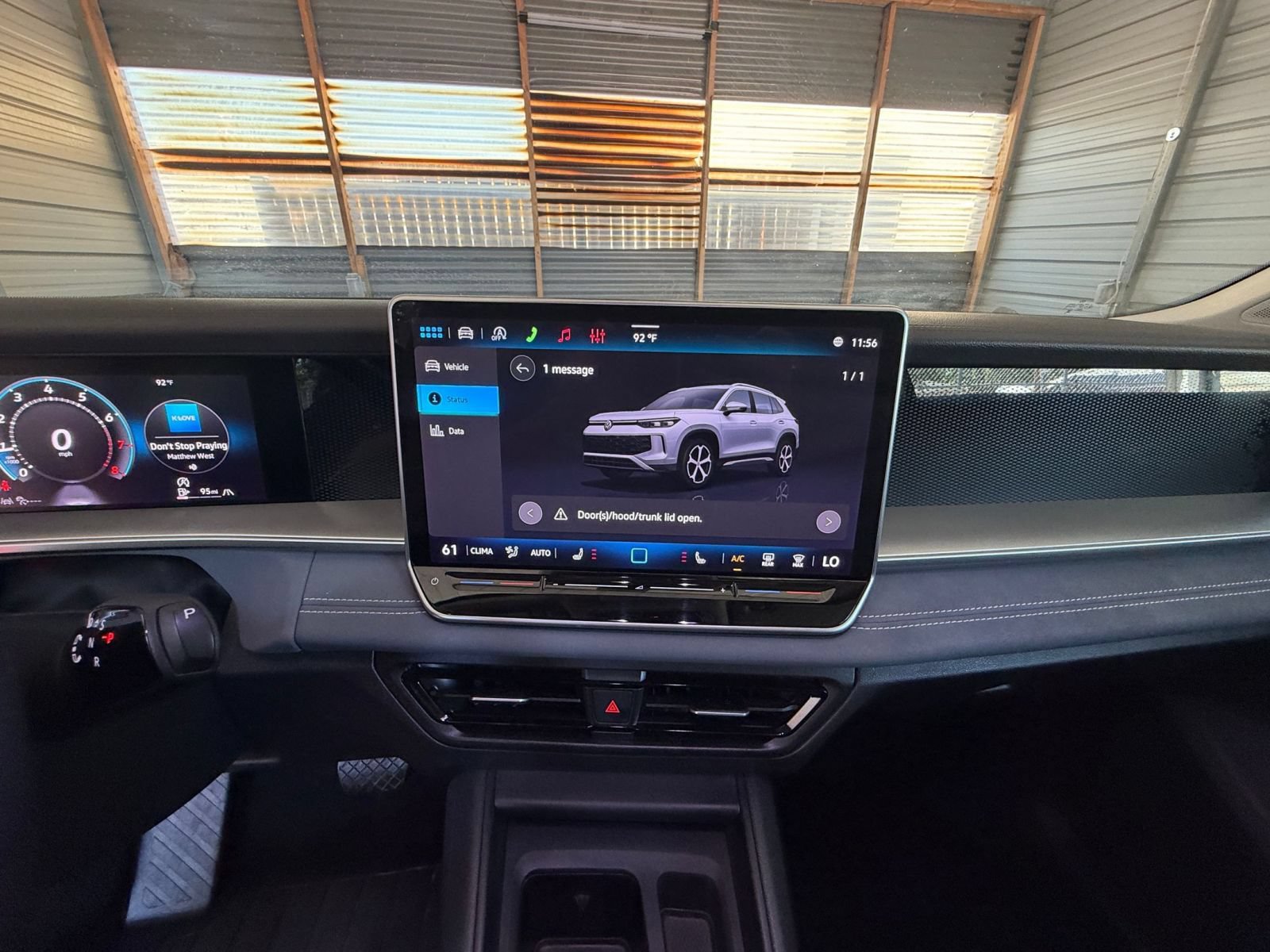 Used 2026 Volkswagen Tiguan SE AWD/4WD image 19