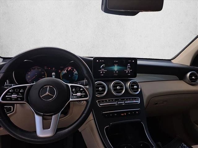 Used 2022 Mercedes-Benz GLC 300 image 19