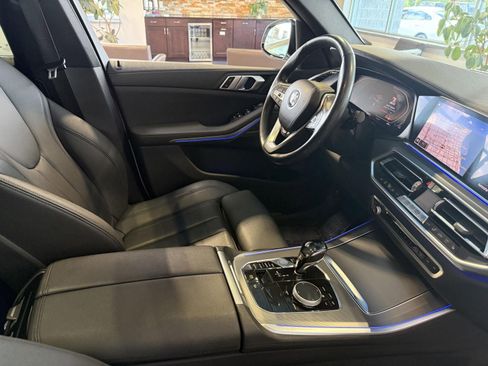 Used 2019 BMW X5 xDrive40i w/ Convenience Package image 19