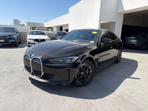 Used 2023 BMW i4 eDrive35 w/ Premium Package RWD image 3