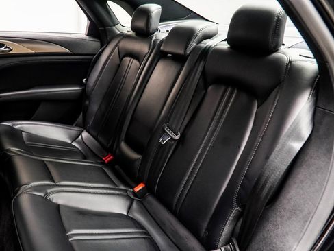 Used 2017 Lincoln MKZ Premiere image 35