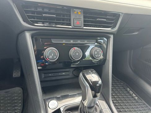 Certified 2025 Volkswagen Taos S image 56