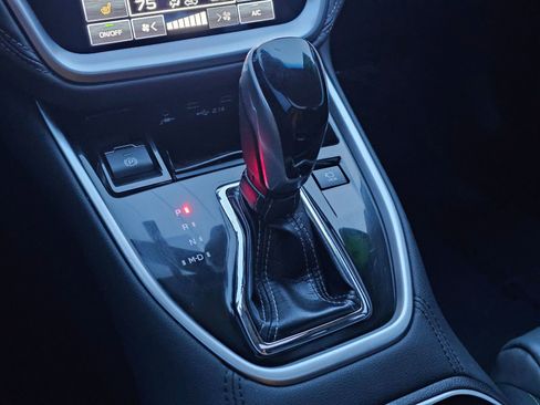 Used 2020 Subaru Outback Onyx Edition XT image 32