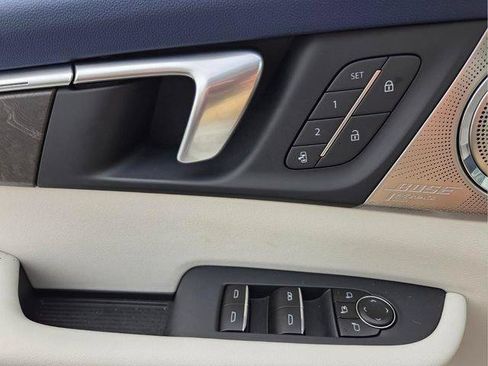 Used 2026 Buick Enclave Avenir w/ Super Cruise Package FWD image 25