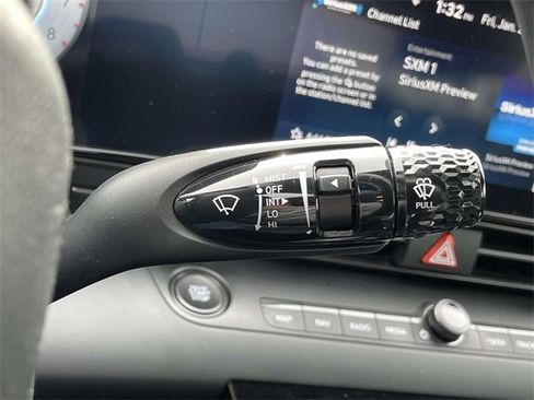 Certified 2023 Hyundai Elantra N Line image 19