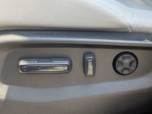Used 2019 Honda CR-V EX image 21