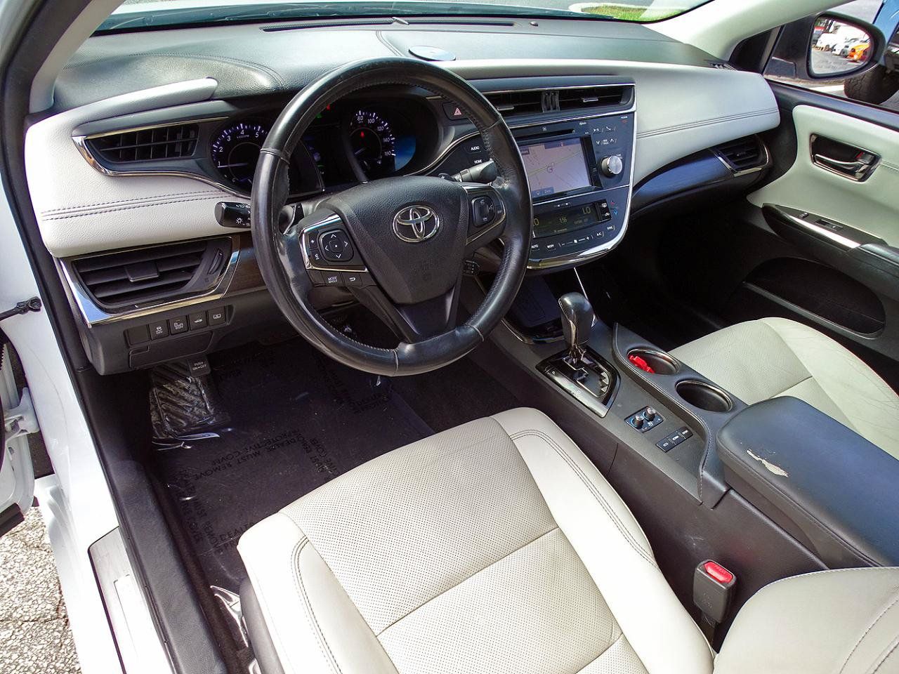 Used 2016 Toyota Avalon Limited w/ Protection Package FWD image 22