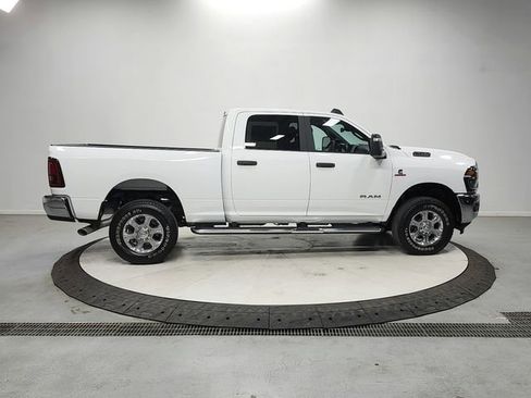 Used 2026 RAM 2500 Big Horn AWD/4WD image 8