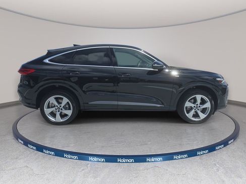 Certified 2025 Audi Q5 Premium Plus w/ Premium Plus AWD/4WD image 5
