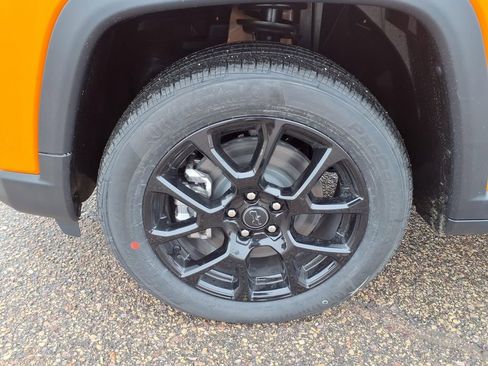 New 2026 Jeep Compass Latitude AWD/4WD image 12
