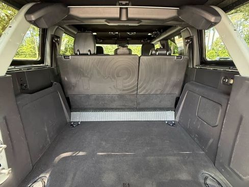 Used 2024 Ford Bronco Wildtrak AWD/4WD image 17