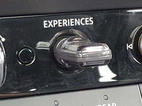 Certified 2025 MINI Cooper S image 25