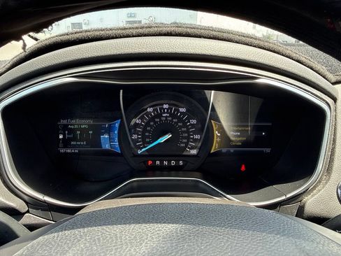 Used 2014 Ford Fusion Titanium AWD/4WD image 15