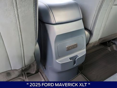New 2025 Ford Maverick XLT image 27