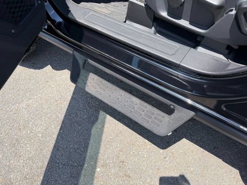 Used 2023 Ford Bronco Badlands AWD/4WD image 13