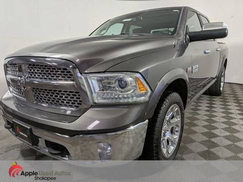 Used 2014 RAM 1500 Laramie w/ Trailer Tow Group AWD/4WD image 3