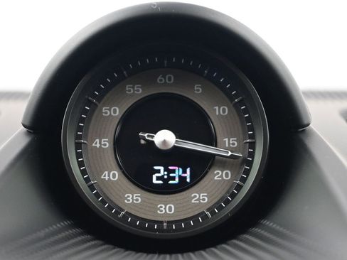 New 2026 Porsche Panamera Turbo image 12